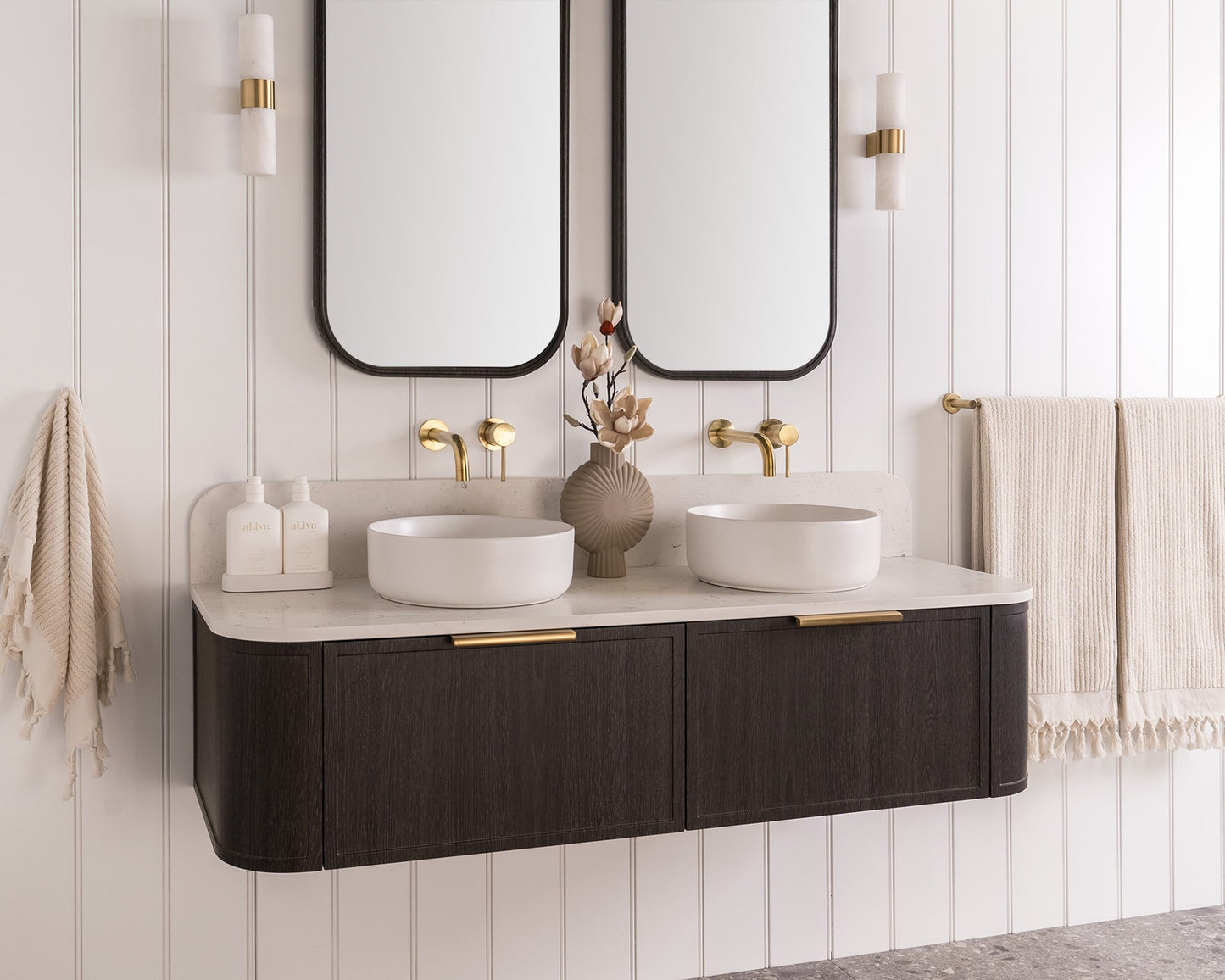 Flo Curved Vanity